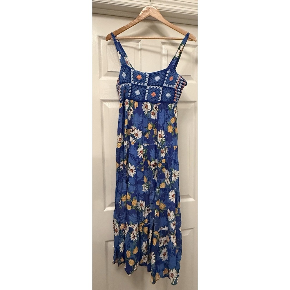 Easel Maxi Dress Womens Large Blue Floral Crochet Granny Square Boho Tiered